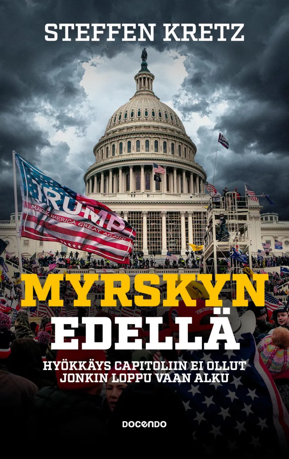 Myrskyn edellä