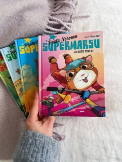 Supermarsu ja outo toveri